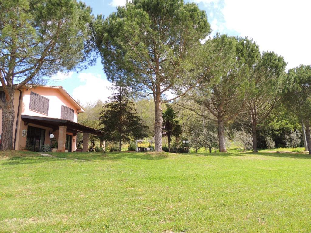 Agriturismo Podere Borgognano มัสซามาริตติมา ภายนอก รูปภาพ